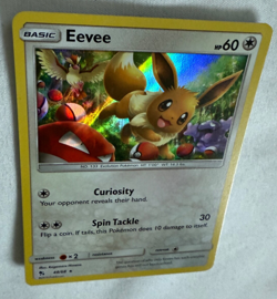 Eevee - 2 Rare Pokemon Cards - 2019 48/68 (Excellent), 2022 SWSH190 (Bent) - Image 5
