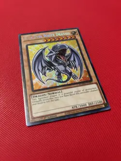 Yugioh! Blue-Eyes White Dragon BLMM-EN001 1st Edition Secret Rare NM - Image 2