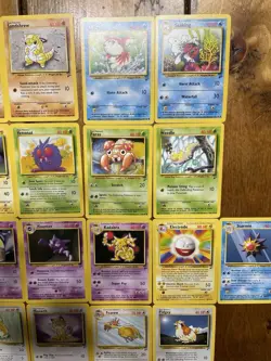 ⚡Pokemon TCG Vintage Base Set 2 Mixed Card Lot (26) Non Holo No Dups NM-LP 💦🔥 - Image 5