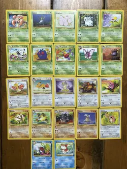 Pokemon TCG Jungle Mixed Card Lot (22) Non Holo Vintage No Duplicates NM-LP - Image 1