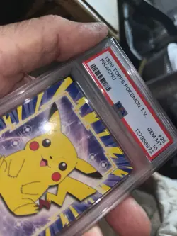 1999 TOPPS POKEMON TV #25 PIKACHU PSA 10 - Image 3