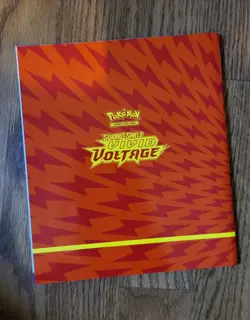 Pokemon Elite Trainer Box Player's Guide Booklet ETB Sword Shield Vivid Voltage - Image 2