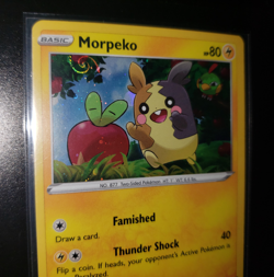 Pokemon TCG - Morpeko Black Star Promo SWSH031 with galaxy HD and normal swirl - Image 3