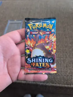 Pokemon TCG Shining Fates Booster Pack 753569127335 - Image 1
