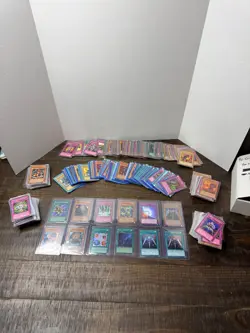 Yu-Gi-Oh! Bulk Card Lot 550+ Cards w/ Mirror Force, Swords, Kazejin & More - Image 2
