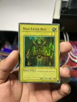 Man-Eater Bug LOB-108 Unlimited LP HEAVY FADED 1.5 Yu-Gi-Oh CARD - Image 1