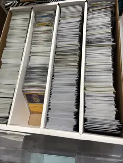 Pokemon 400 Card Lot Common, Uncommon, Rare,HOLOs/REV HOLOs + GUARANTEED V/EXs - Image 3