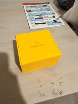 Gamegenic Sidekick 100+ XL Convertible Deck Box - Yellow - Image 1