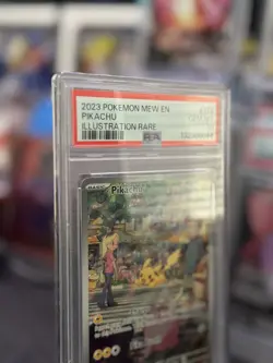 Pikachu 2023 Pokemon Scarlet Violet 151 - MEW EN #173 PSA 10 - Image 4
