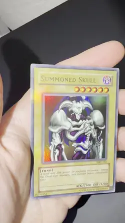 Summoned Skull MRD-003 Foil Bleed Yugioh 2002 Metal Raiders Unlimited MP - Image 2