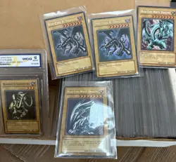 Yu-Gi-Oh Lot. Red Eyes B. Dragon, Blue Eyes White Dragon, Etc. 300+ Cards - Image 1