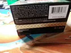 Magic The Gathering Dungeons and Dragons Commander Deck Aura of Courage Sealed - Image 2