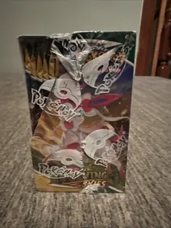 Pokemon Sword & Shield: Evolving Skies Booster Box 820650818776 - Image 2
