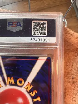 Pokemon 1996 Charizard Base Set holo Jap PSA 9 - Image 5