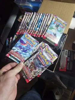 Pokemon Lot Paldea Evolved Booster Pack (100) Sealed - Image 1