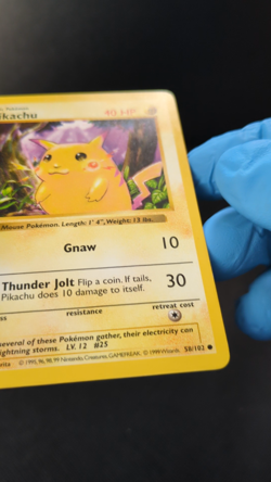 Pikachu - 58/102 - Shadowless Base Set - Red Cheeks Error Card - Pokemon Card - Image 2