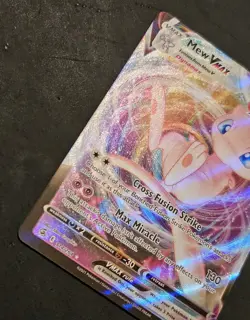 Pokemon Mew VMAX Miscut Error Card w/ Full Alignment Dot Fusion Strike 114/264 - Image 3