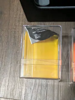 MTG Deckbox Lot Large 4 Deck Box + 3 Clear Deckboxes + 3 Sets of 100 Sleeves - Image 3