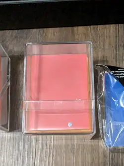 MTG Deckbox Lot Large 4 Deck Box + 3 Clear Deckboxes + 3 Sets of 100 Sleeves - Image 5