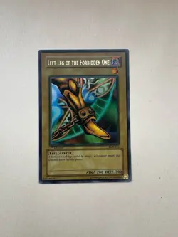 YU-GI-OH! #LOB-121 FIRST EDITION LEFT LEG OF THE FORBIDDEN ONE LOB 2002 - Image 1