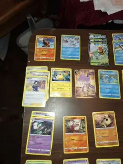 Lot of Pokemon Cards Condition Varying From Good to Fair. 181 Total Cards - Image 3