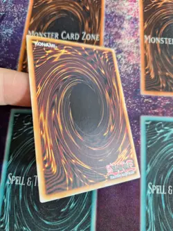 Yu-Gi-Oh! Dark Magician MVP1-ENSV3 Ultra Rare Limited Near Mint - Image 4