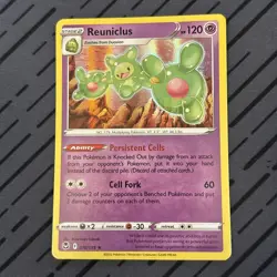 Reuniclus 078/195 Holo Silver Tempest Pokemon TCG Card NM + Cardsaver - Image 1
