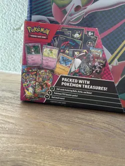 Pokemon TCG - Collector Chest Mega Gardevoir & Mega Lucario SEALED - In Hand - Image 2