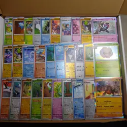 HUGE 2000+ Pokemon Cards 9 Lbs lot box Collection Pounds Lb Bulk Box Holo TCG - Image 2
