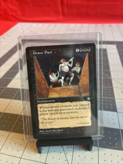 Vintage 1998 MTG Stronghold Grave Pact MN - Image 3