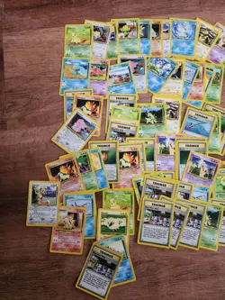 Vintage Pokemon TCG Bulk Lot 400 Cards - Neo Series + Mixed Energy - Excellent - Image 3