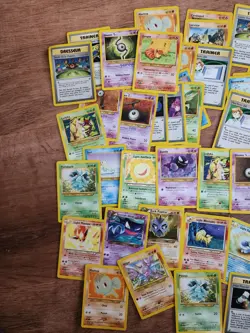 Vintage Pokemon TCG Bulk Lot 400 Cards - Neo Series + Mixed Energy - Excellent - Image 5