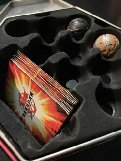 Bakugan Battle Brawlers Spin Master Metal Tins Figures G-Power Boost Cards Lot - Image 4