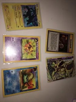 POKEMON LOT OF CARDS RANDOM LOT OF FIVE CARDS - Image 1