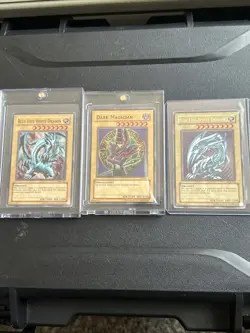 Yu-Gi-Oh! Blue-eyes White Dragon SDK-001, SKE-001, Dark Magician Holo Rare 1996 - Image 2