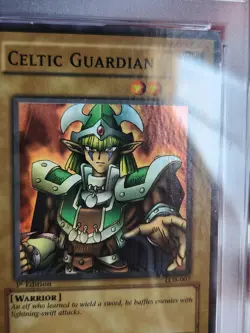 Yugioh PSA 10 2002 Celtic Guardian LOB-007 Super Rare 1st Edition WAVY - Image 3