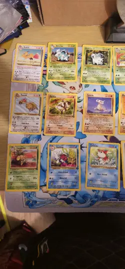 Pokemon TCG Jungle Set Job Lot 26 Cards - Image 3