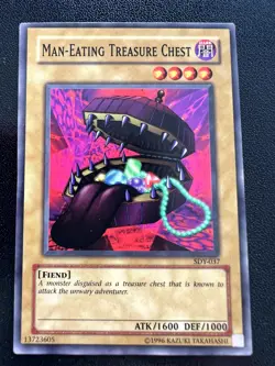 Man-Eating Treasure Chest Common Starter Deck: Yugi Unlimited SDY-037 LP - Image 1