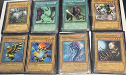 Yu-Gi-Oh! TCG Lot Of 26 Vintage 1st Edition Cards from LOB/MRL - Image 2