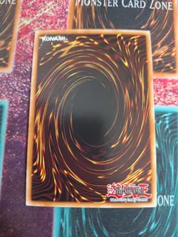 Yu-Gi-Oh! Clear Kuriboh MVP1-ENG47 Gold Rare 1st Edition Near Mint - Image 3