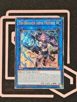 DOOD-EN051 Tri-Brigade Arms Mouser Ultra Rare 1st Ed YuGiOh - Image 1