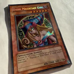 Yu-Gi-Oh! Dark Magician Girl Secret Rare MFC-000 Unlimited - Image 2