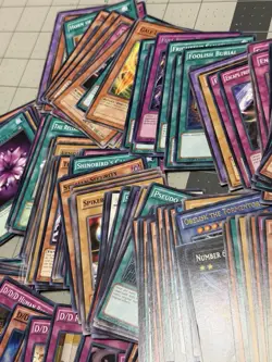 Yu-Gi-Oh Cards bulk lot 8oz - Image 2