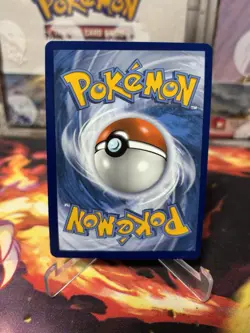 Bea 193/185 Vivid Voltage SWSH Hyper Secret Rare Rainbow Full Art Pokemon TCG NM - Image 2