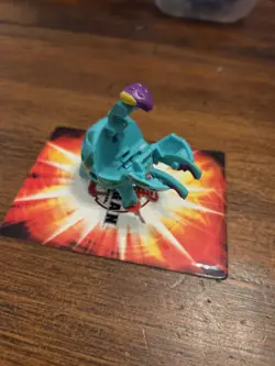 Bakugan Ventus Mantris B2 550G Battle Brawlers 2" Green Opens Shuts No Card - Image 1