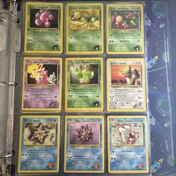 200+ Pokemon Cards - Binder Included- Pokemon Base Set Jungle Fossil Neo Genesis - Image 5