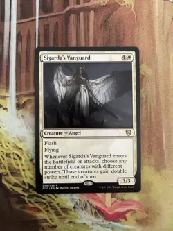 Sigarda's Vanguard [Innistrad: Midnight Hunt Commander] NM MTG - Image 1