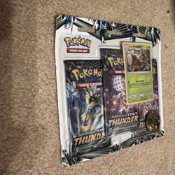 Sealed Pokemon TCG Sun & Moon Lost Thunder 3 Pack Blister In Magnetic Case - Image 4
