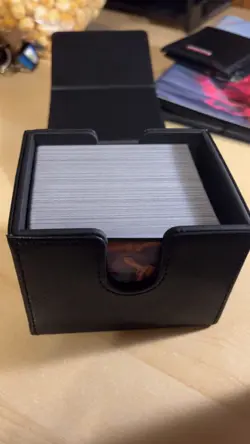 Magic The Gathering Bulk cards + Deck Box - Image 4