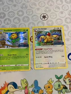 C1689 POKEMON TCG SUNFLORA HOLO DMG #SWSH269 ARCHEOPS SWSH272 BLK PROMO - Image 1